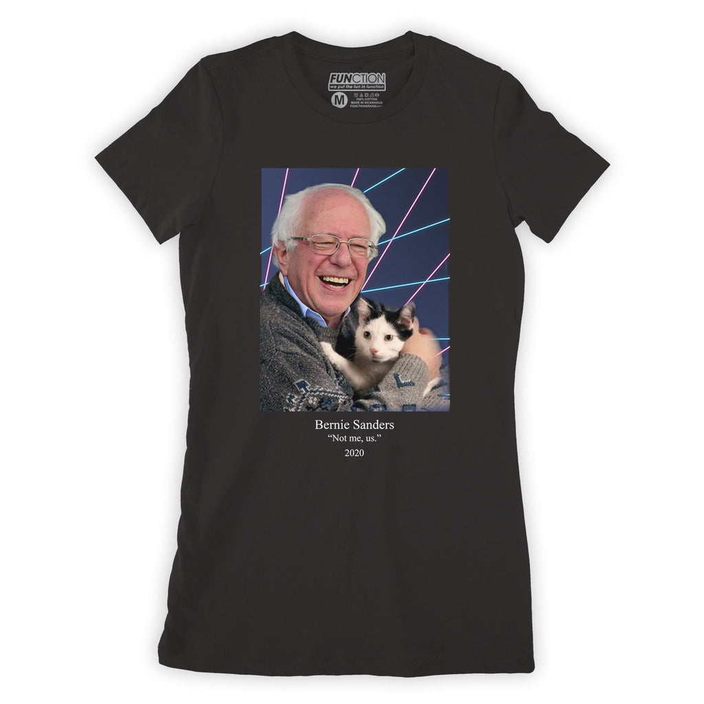 Function - Bernie Sanders Holding a Cat Women's Fashion T-Shirt Democrat Funny Vote 2020